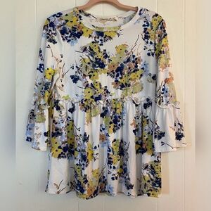 Liberty Love Blouse Womens Medium White Yellow Blue Floral Ruffle Boho Tunic Top